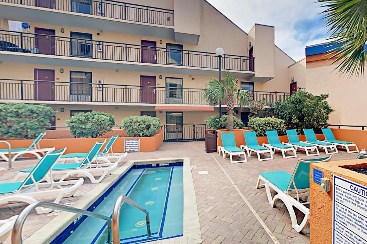 מירטל ביץ' Ocean View King Suite Monterey Bay 1411 Sleeps 7 Guests מראה חיצוני תמונה