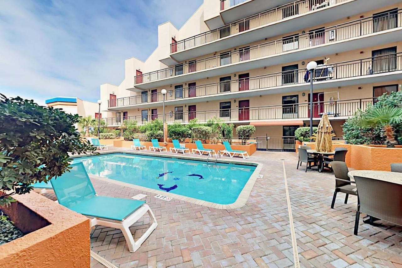 מירטל ביץ' Ocean View King Suite Monterey Bay 1411 Sleeps 7 Guests מראה חיצוני תמונה